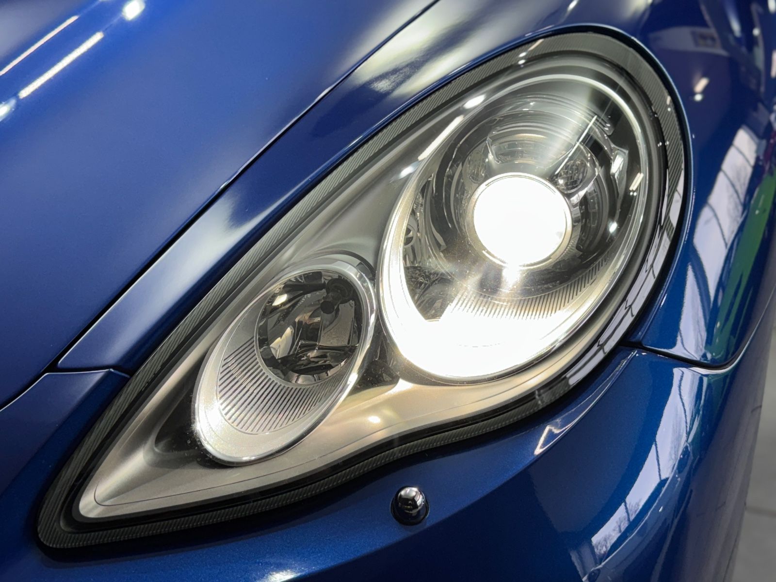 Fahrzeugabbildung Porsche Panamera Turbo|CERAMIC|CARBON|1.HAND|EXCLUSIVE|