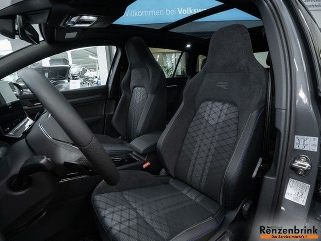 Golf VIII Variant R-Line eTSI DSG Black-Style Pa