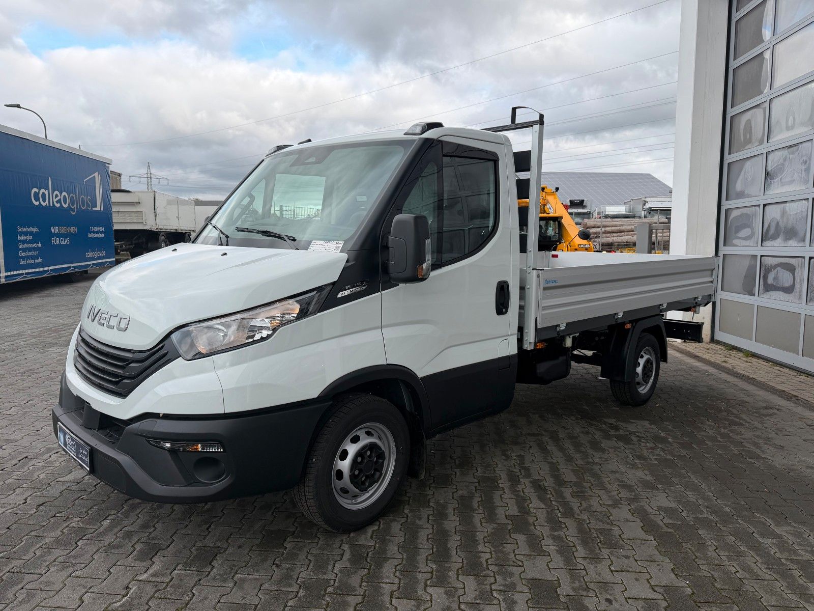 Fahrzeugabbildung Iveco Daily 35S14 A8*R3.450mm*Automatik*Kamera*2Sitze*