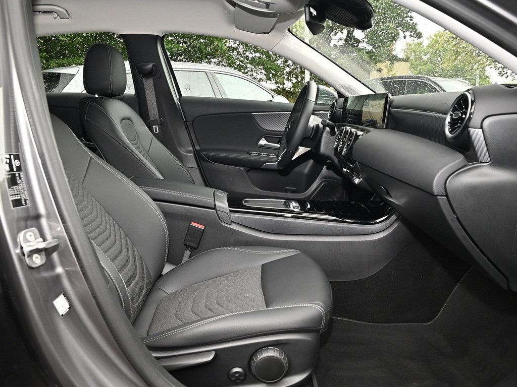 Mercedes-Benz A 180 d Progressive Advanced LED 360° NAVI SHZ foto 5
