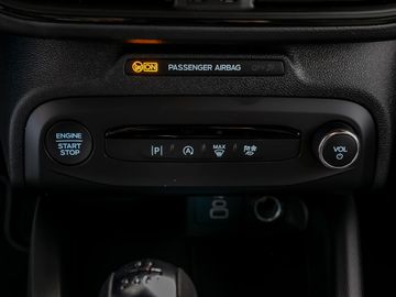 Ford Focus 1.0 ST-Line Assistenz-Paket Navi Kamera