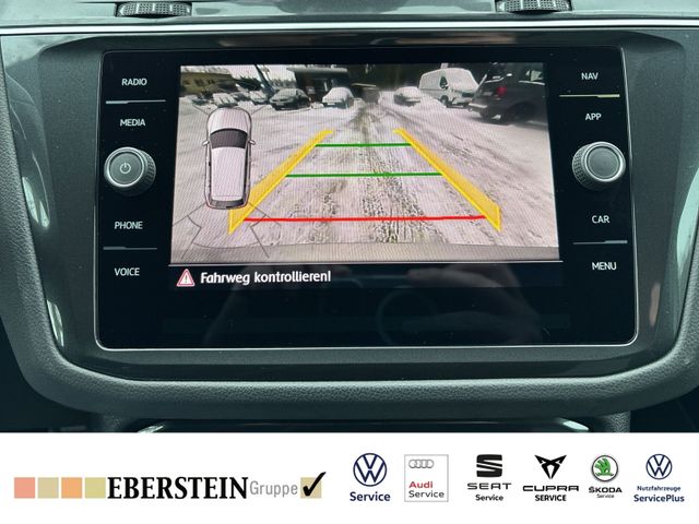 Volkswagen Tiguan R-Line 2,0TSI 4-Mot. LED AHK RFK ACC Navi