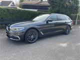 BMW 530i Touring Aut. Luxury Line Standheizung LED  - graue BMW 530