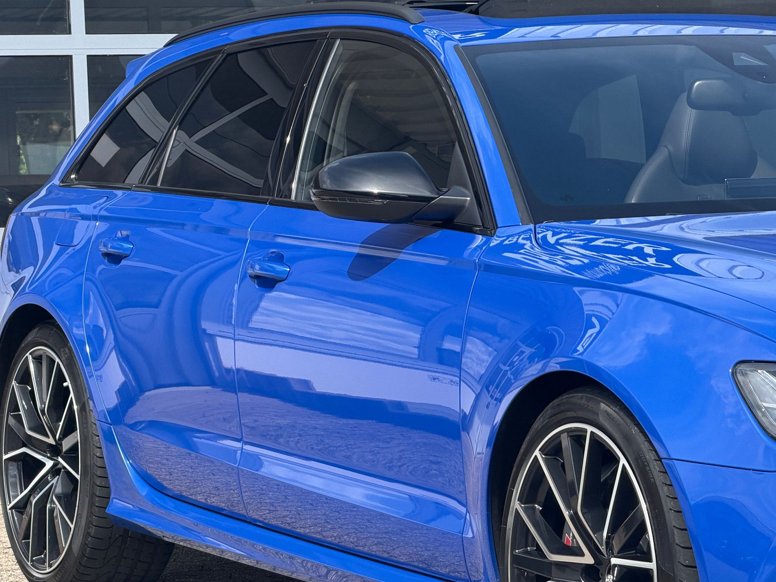 Fahrzeugabbildung Audi RS 6 Avant 4.0 TFSI/ performance/NOGARO- 1-150