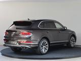 Bentley Bentayga Atelier - Bentley Bentayga A