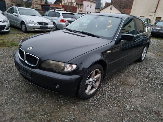 BMW 318 Baureihe 3 Lim. 318i Edition Lifestyle