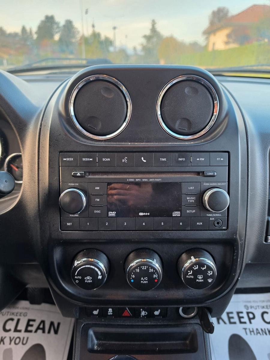 Jeep Compass 2012 — photo 13