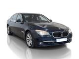 BMW 750i / Glasdach /360°KAMERA /Soft-Close / 1.HAND - BMW 7er Reihe mit Benzin-Antrieb