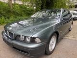 BMW 530i Exclusive touring*LPG-Gasanlage* - BMW 530: Grün