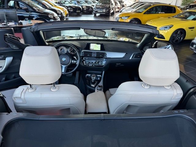 Fahrzeugabbildung BMW 230i  Sport Line KLIMA LED NAVI ALU