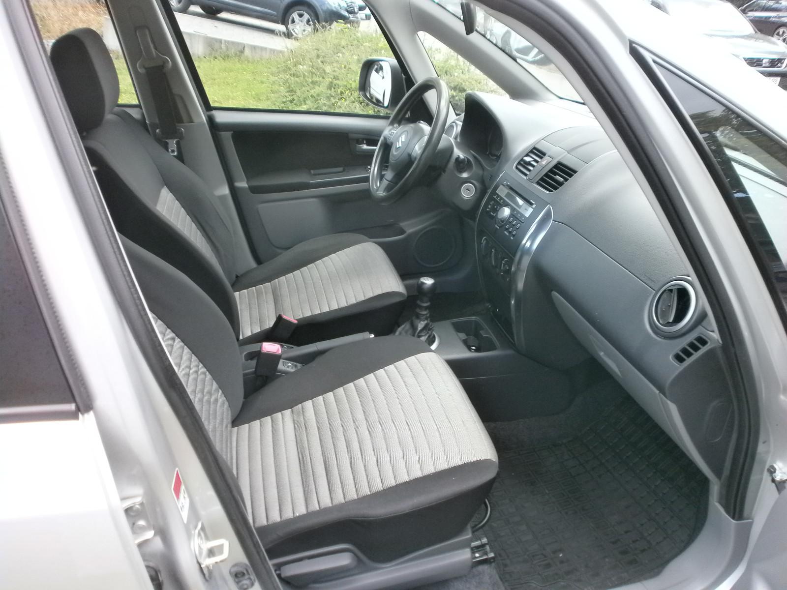 Suzuki SX4 Club
