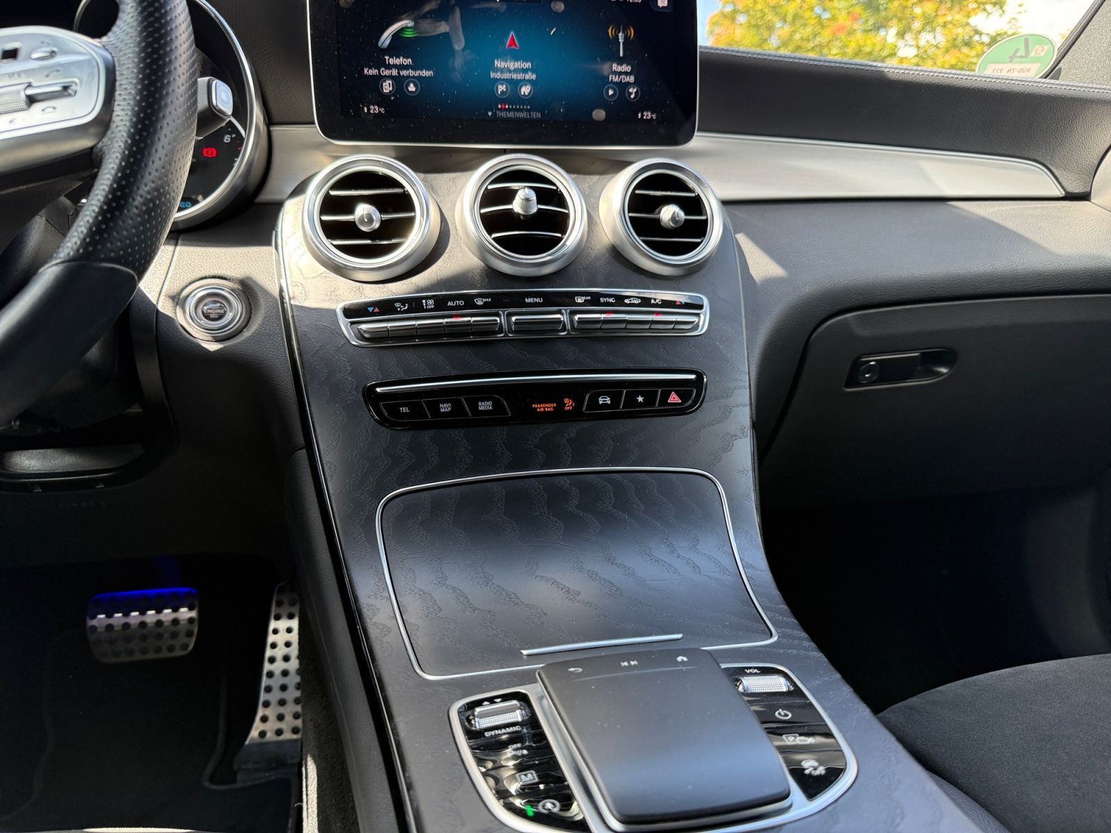 Fahrzeugabbildung Mercedes-Benz GLC 200 AMG Line 4Matic*AMB*BUISNESS*AHK