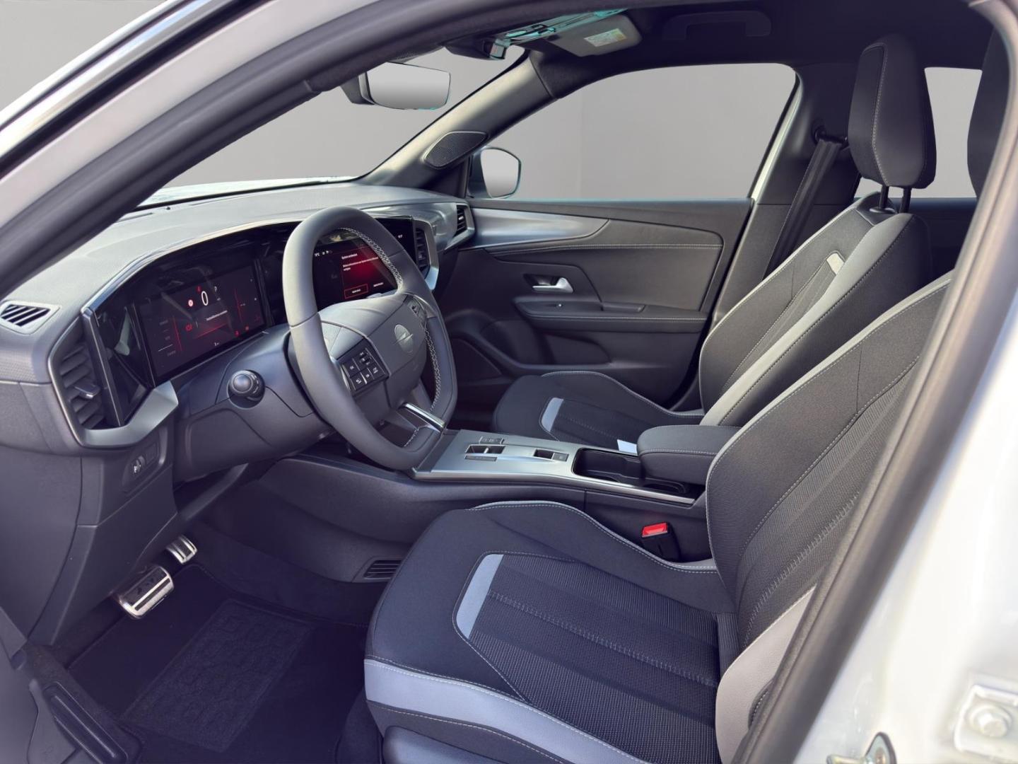 Opel Mokka GS HYBRID 145PS AT+SHZ+LRH+TWA+R-KAM-KEYLE