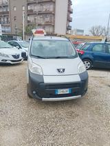 Peugeot Bipper Tepee 1.4 HDi 70CV Outdoor - graue Peugeot Bipper Tepee