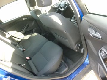 Ford Focus - 9