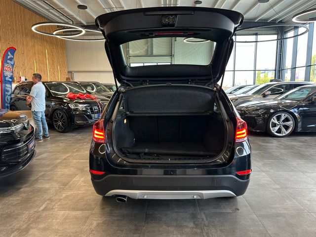 BMW X1 sDrive *TÜV0928*VOLL-LEDER*NAVI*PDC*2-ZONEN*