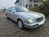 Mercedes-Benz Mercedes E200 Elegance W210 - gebrauchte Mercedes-Benz E 200 aus dem Jahr 1998