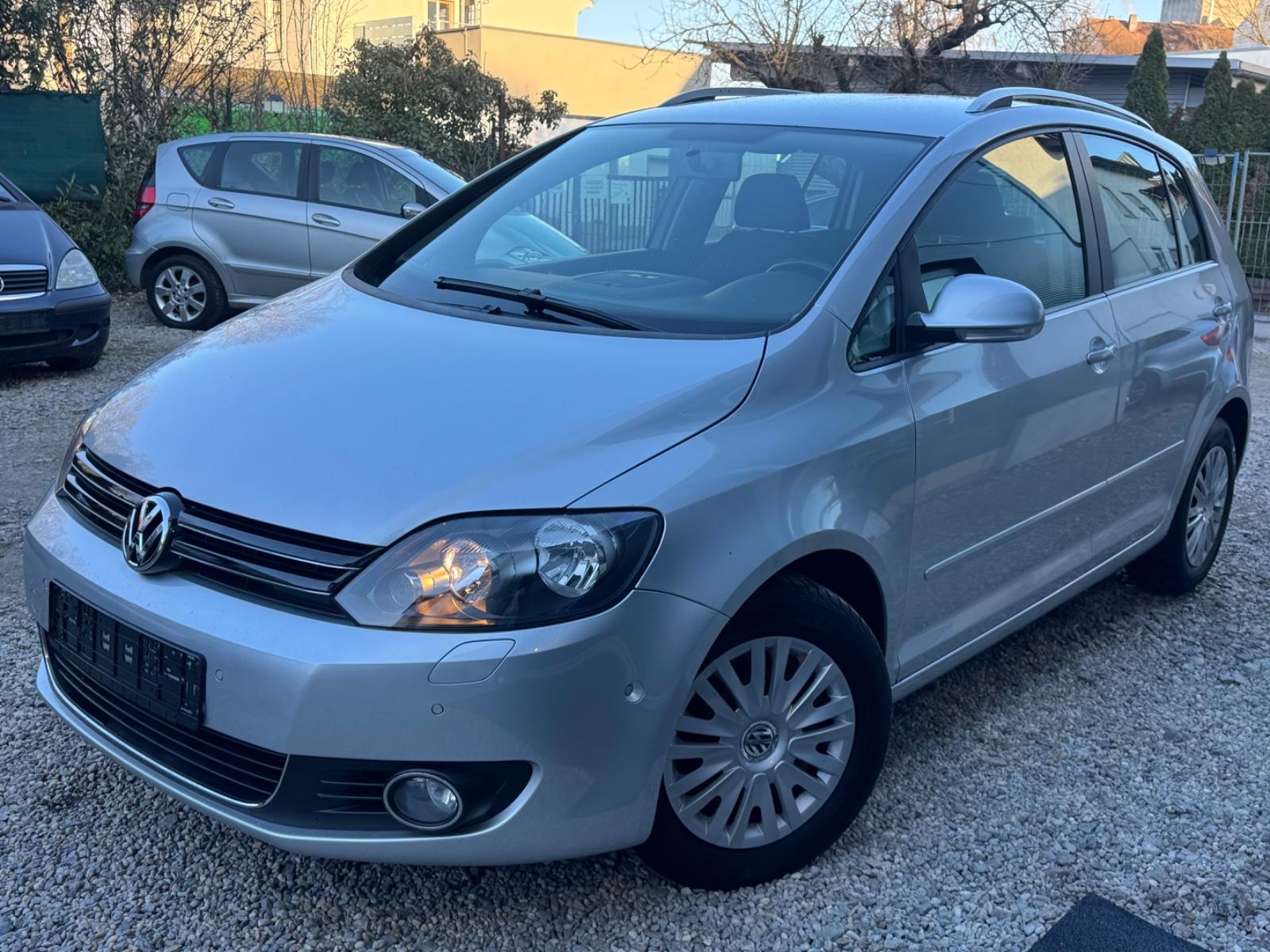 Volkswagen Golf Plus VI Highline Alcantara Tempomat SHZ PDC