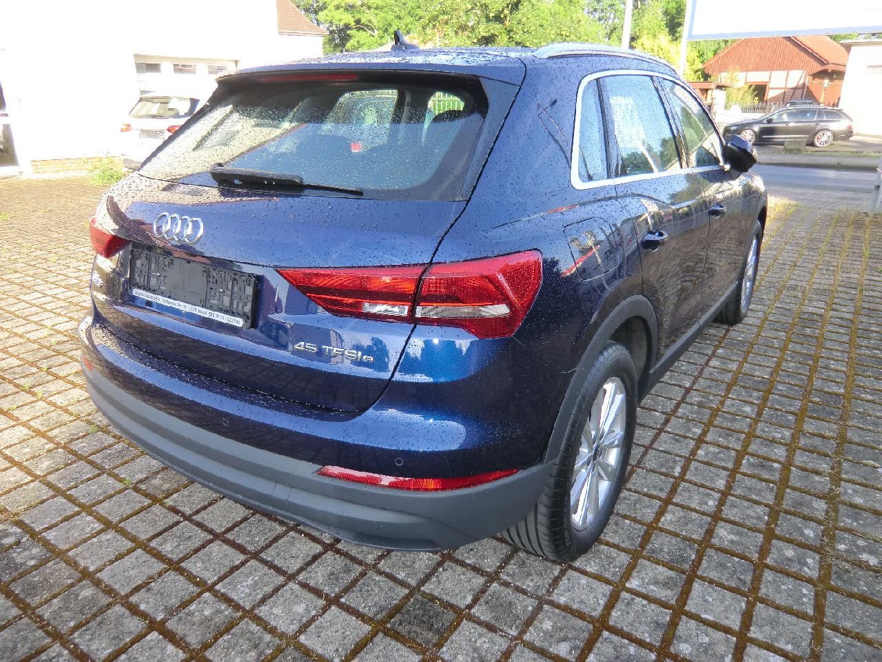 Audi Q3 45 TFSI e basis 8-fach bereift, AHK foto 5