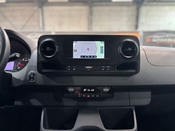 Mercedes Sprinter - 12