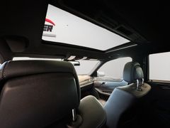 MERCEDES-BENZ E 350  Avantgarde 4Matic Edition Navi LED PDC