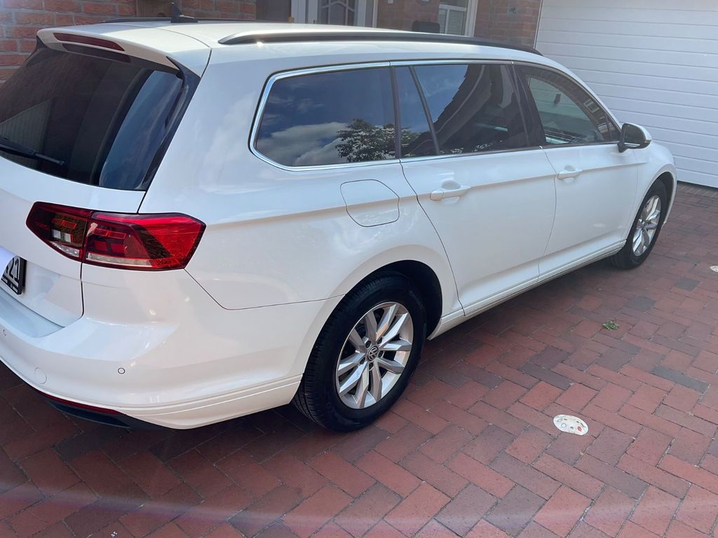 Image of Volkswagen Passat Variant