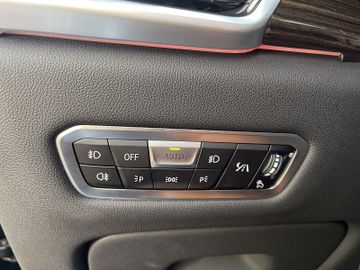 BMW X5 xDrive 45e, Night Vision, Laserl *mtl. 580€*