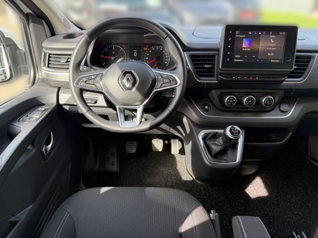 Fahrzeugabbildung Renault Trafic Combi L2H1 3,0t Life +CARPLAY+KLIMA+SHZ+U