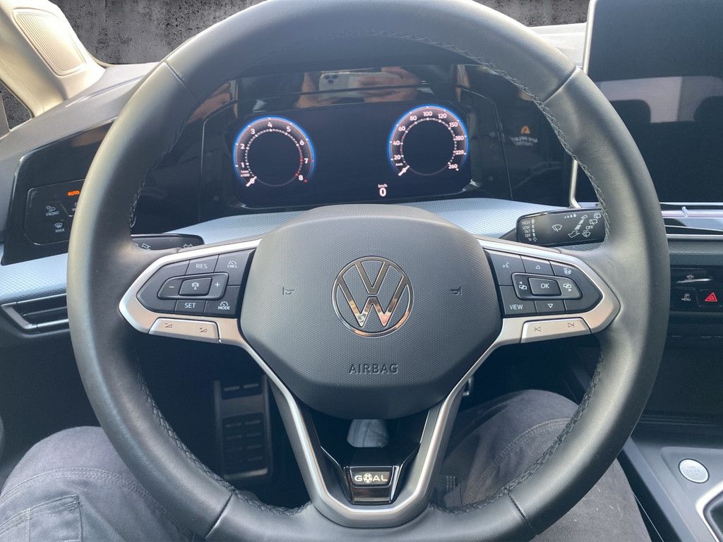 Volkswagen Golf - Bild 17