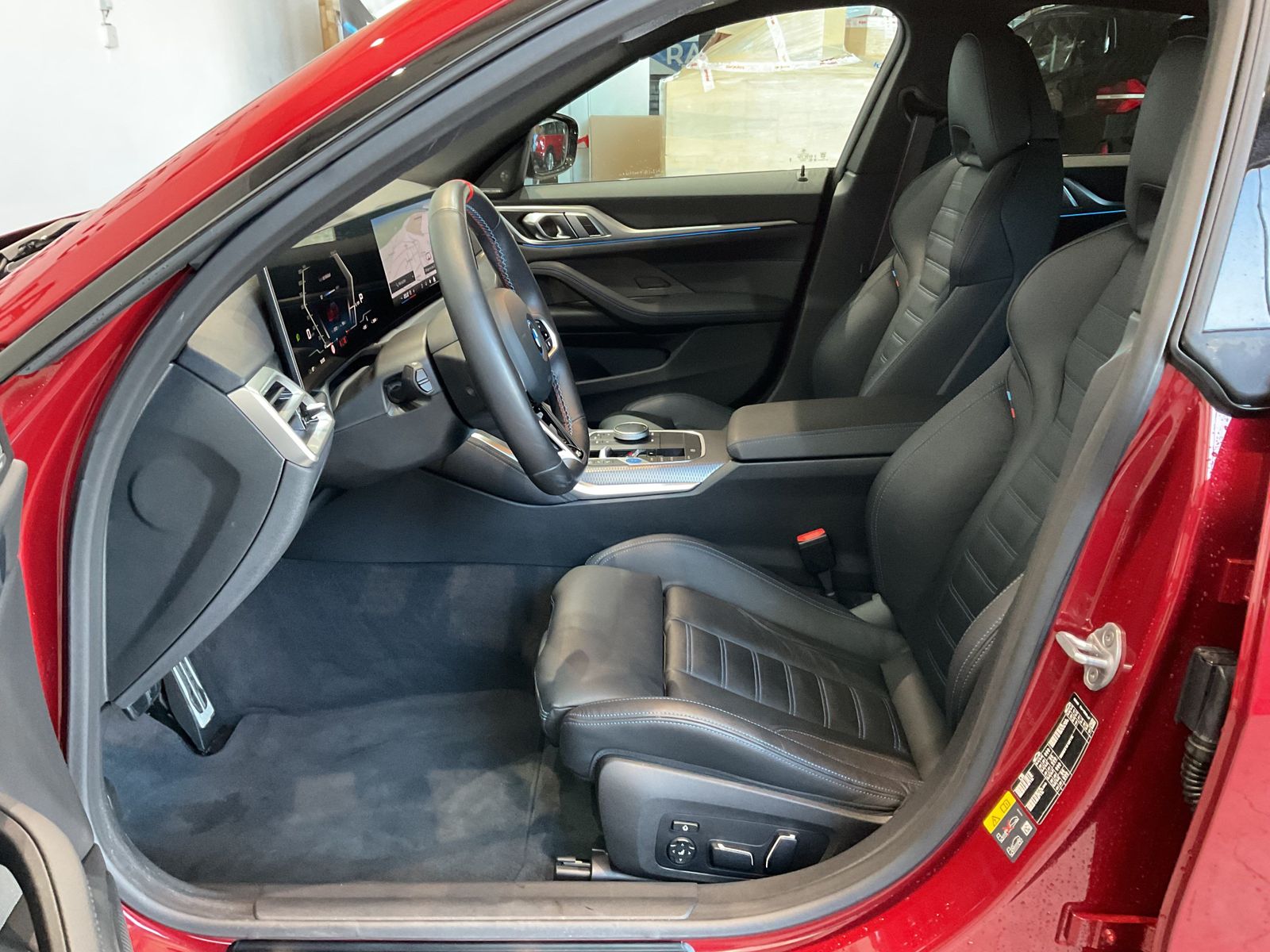 Fahrzeugabbildung BMW i4 M50 |Glasdach |Harman Kardon |M Sportsitze