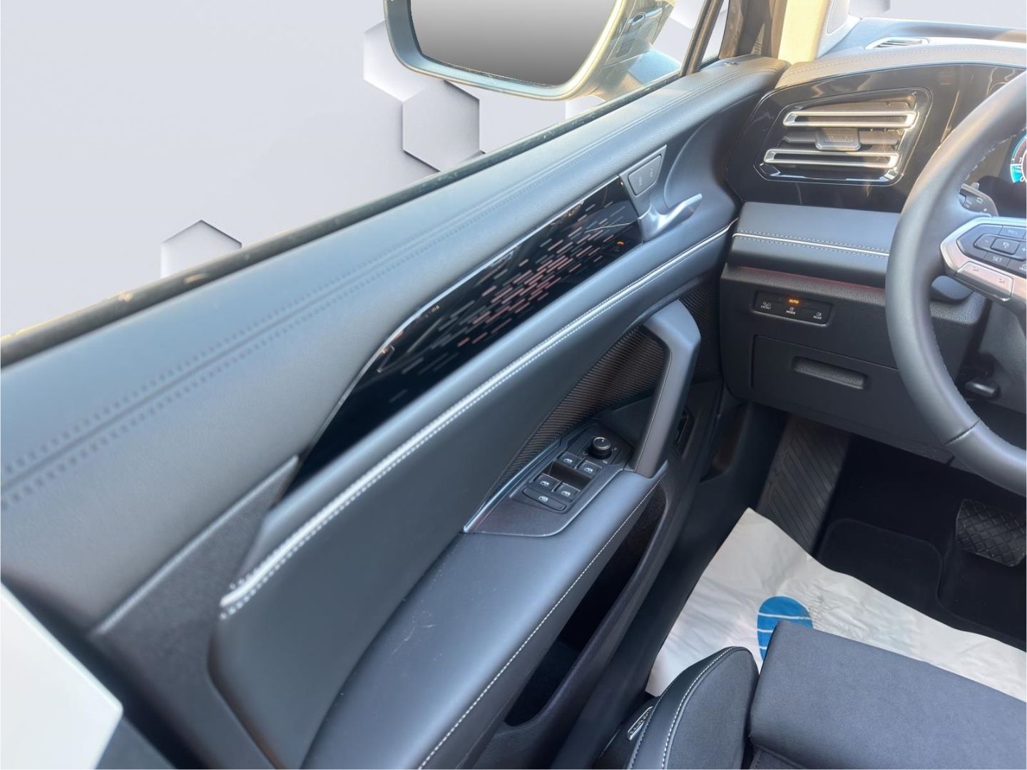 Tiguan EL 1.5l eTSI DSG Allwetter Navi IQ.Drive