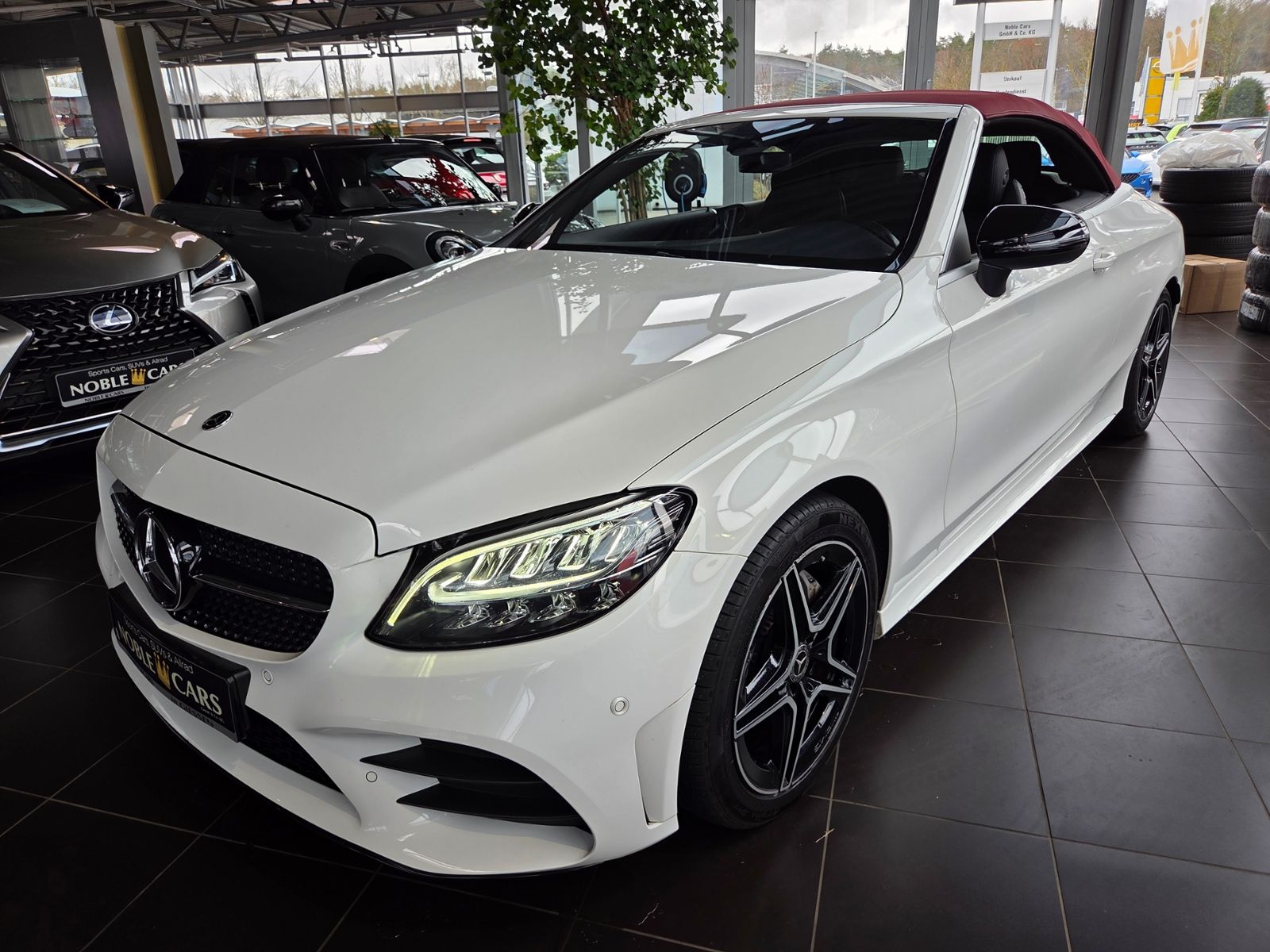 Fahrzeugabbildung Mercedes-Benz C 200 Cabrio AMG LINE NIGHT LED NAV RFK SHZ