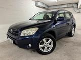 Toyota RAV 4 SOL| 4X4|KLIMAAUTOMATIK|AHK| TÜV NEU - Toyota RAV 4 Gebrauchtwagen in Stuttgart