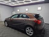 Mercedes-Benz A 160 Urban|AUTOM|NAVI|R-KAMERA|LM FELGEN - Mercedes-Benz A 160 in Karlsruhe