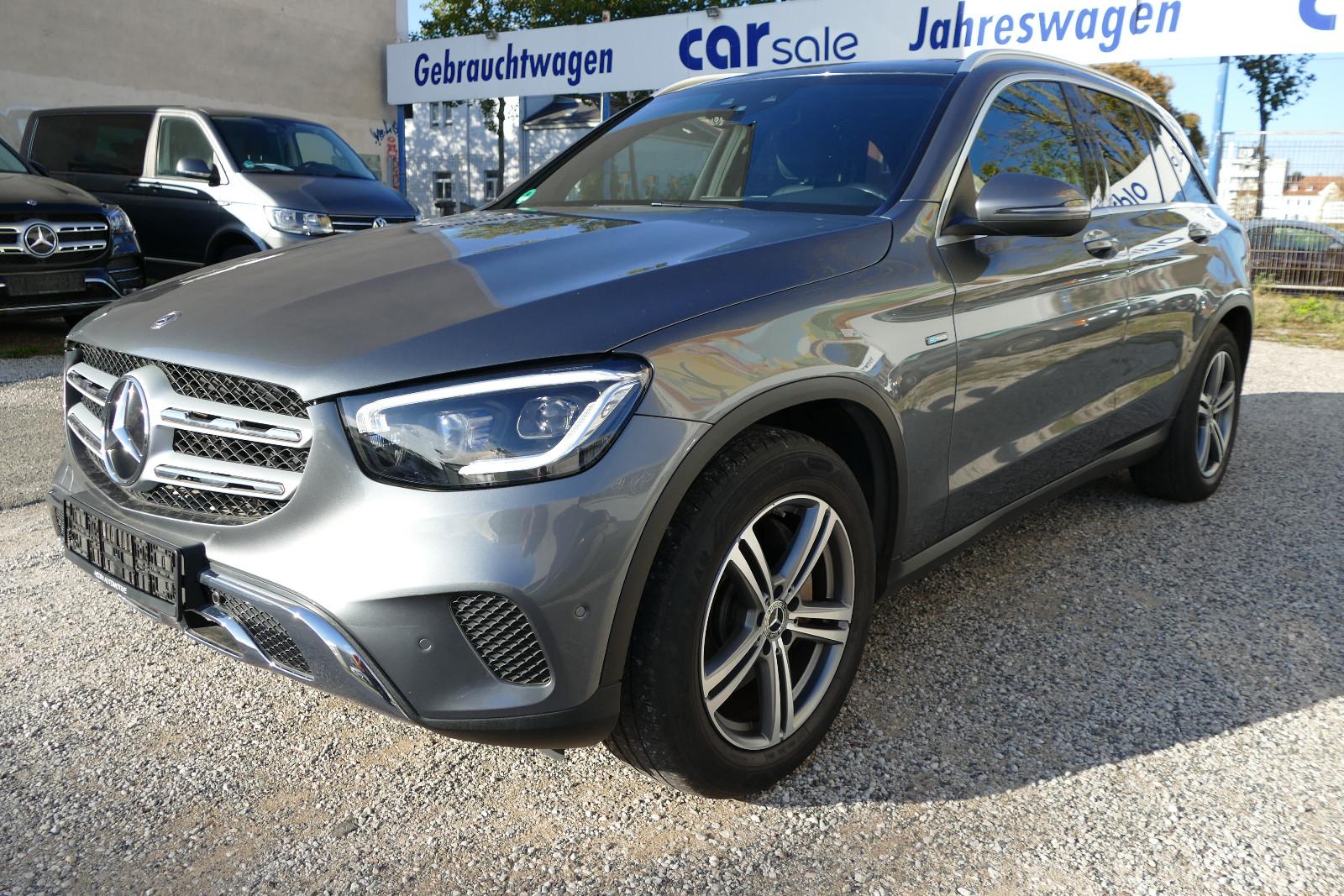 Mercedes-Benz GLC 200 AMG 4Matic Panorama-Dach