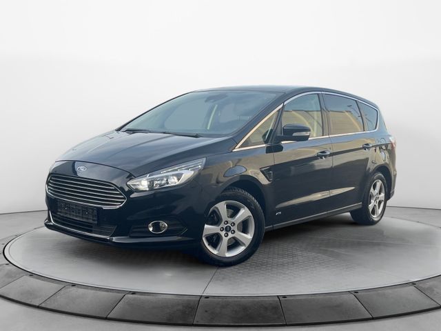 Ford S-Max 2.0 TDCi Titanium AWD NAVI*AHK*7-SITZER