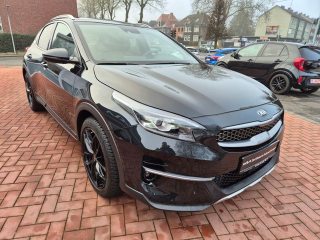 Kia XCeed 1.4T Launch Edition*Panorama*Navi*Sitzheiz