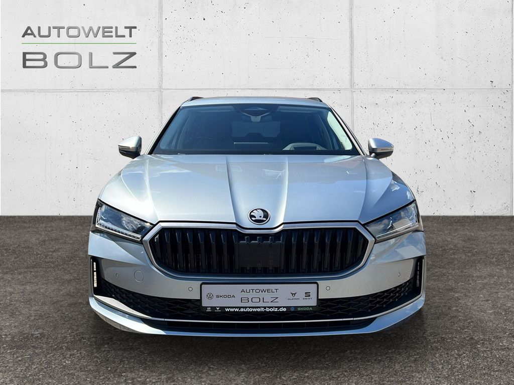 Skoda Superb - Bild 2
