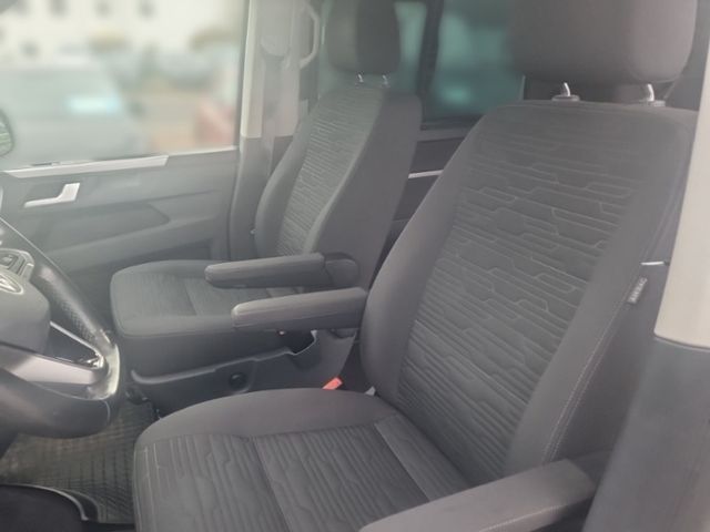 Fahrzeugabbildung Volkswagen Multivan T6.1 2.0 TDI DSG 4Motion Comfortline AH
