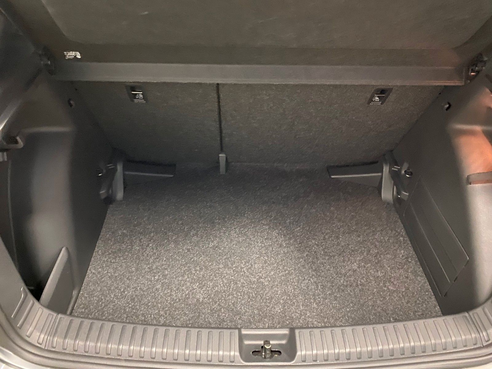 Fahrzeugabbildung SKODA Fabia 1.0l TSI DSG Monte Carlo+bis 2030 GARANTIE
