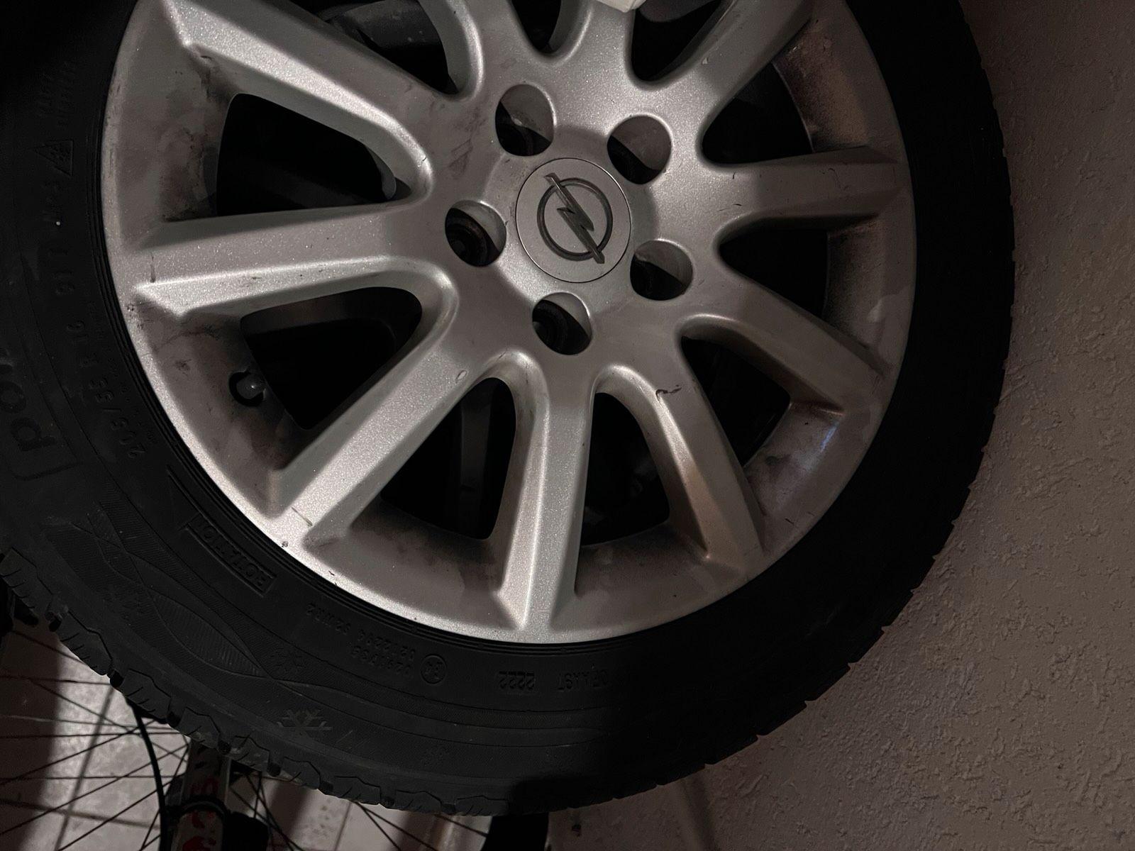 Opel Astra 2005 — photo 11