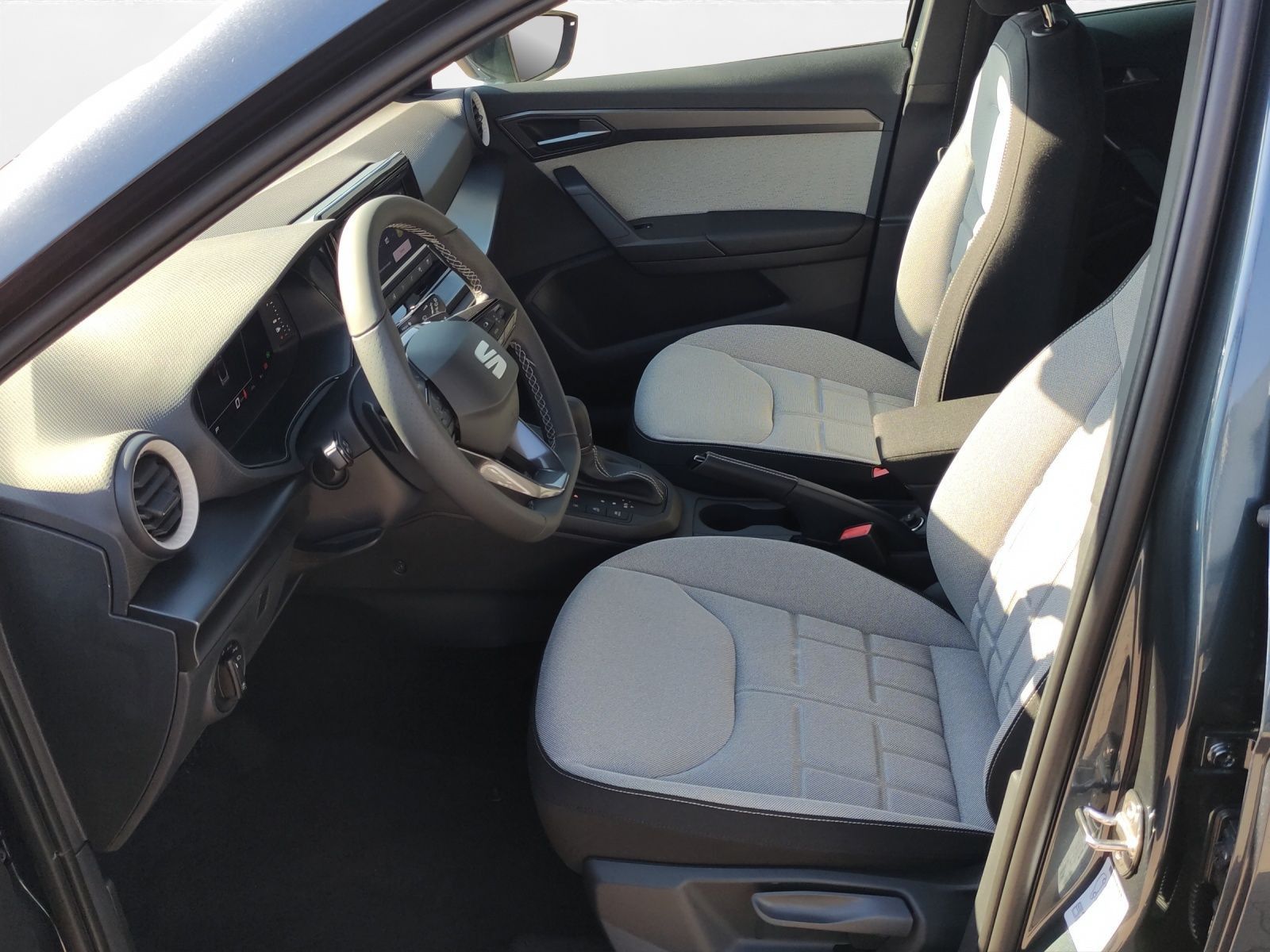 Seat Arona - Bild 8