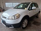 Fiat Sedici 1.6 16V 4x4 Dynamic - weiße Fiat Sedici