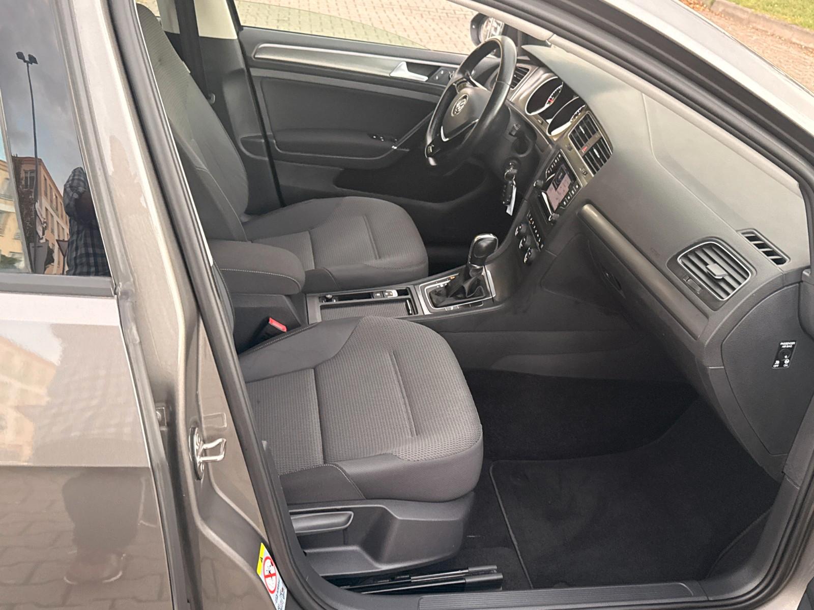 Volkswagen Golf 2013 — photo 18
