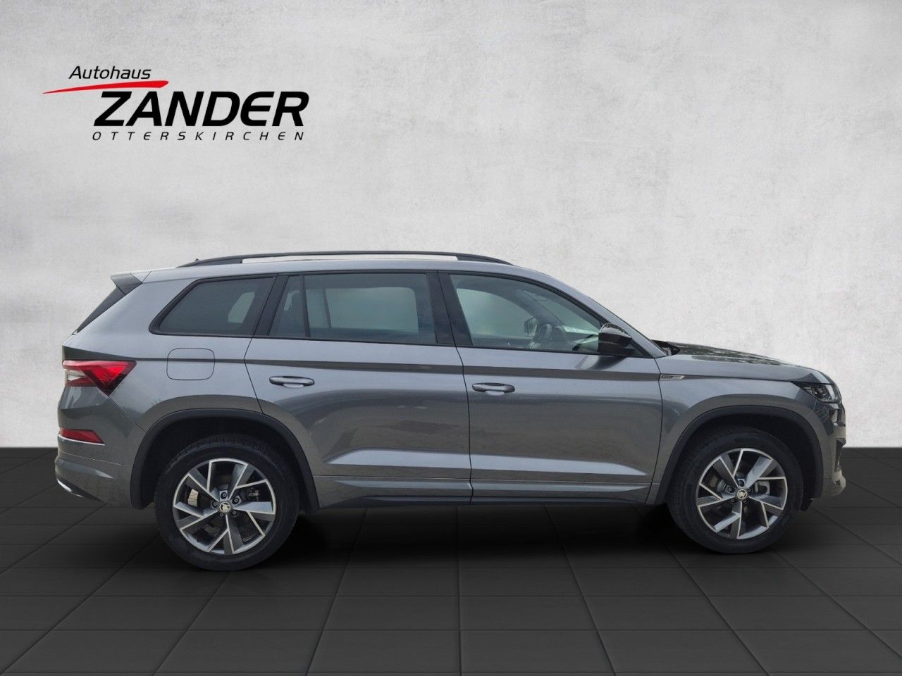 Fahrzeugabbildung SKODA Kodiaq Sportline 2.0 TDI 4x4 LED NAVI/ACC/MATRIX