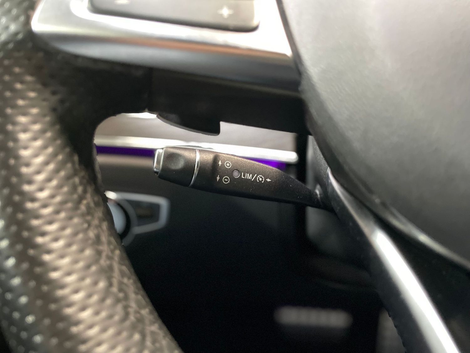 Fahrzeugabbildung Mercedes-Benz E 200 AMG#LED#Kamera#Spur#Alcantara#Ambiente