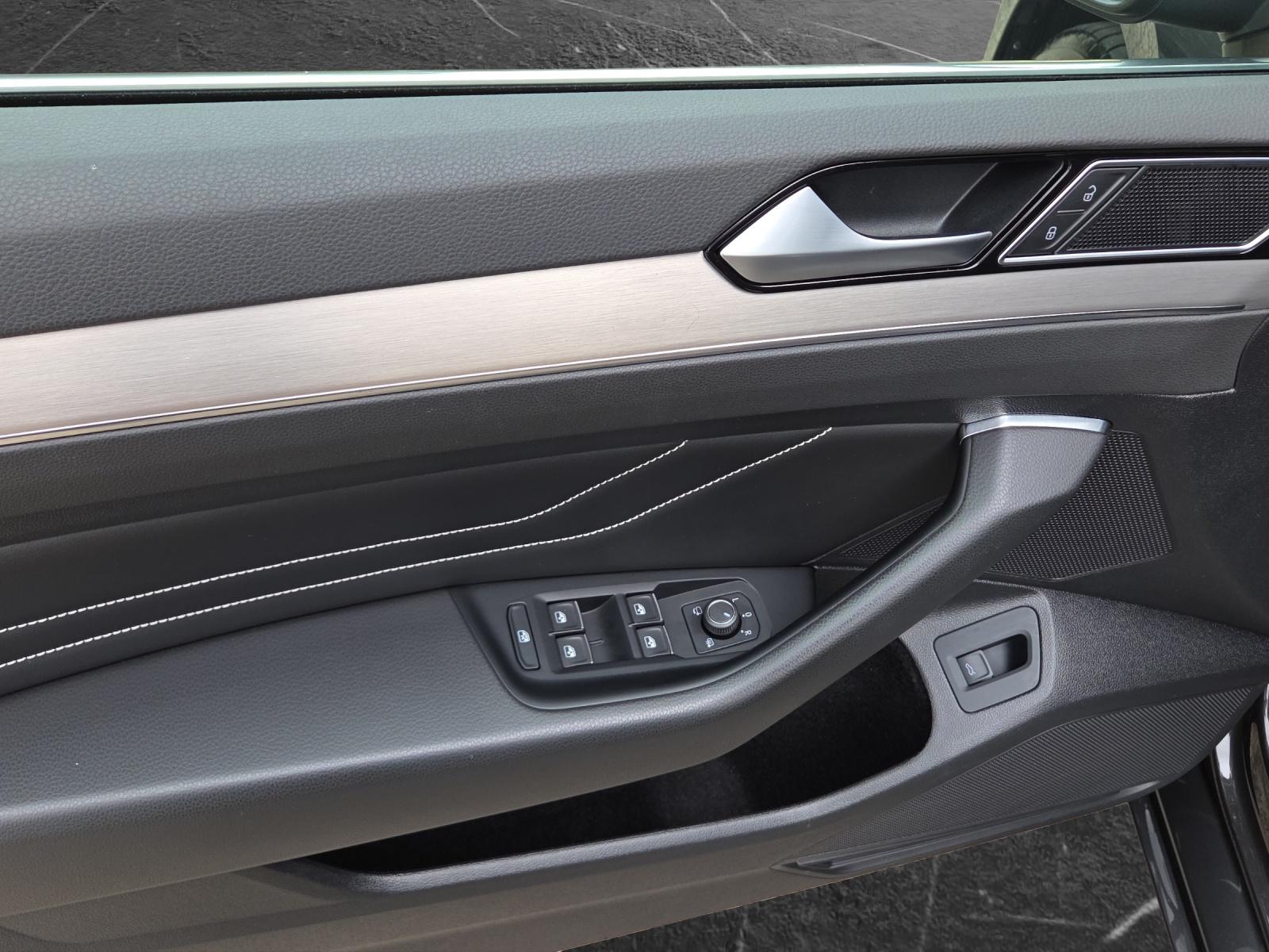 Volkswagen Passat 2.0 TDI DSG 4MOTION Elegance LED-, миниатюра 7