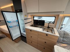 Adria Adora 572 UT*ALDE*Umriss*MJ2026*Vorlauf*