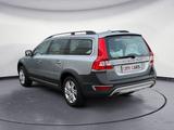 Volvo XC 70 XC70 Momentum 2WD Navi Leder Xenon - Volvo XC70 mit Diesel-Antrieb: Automatik