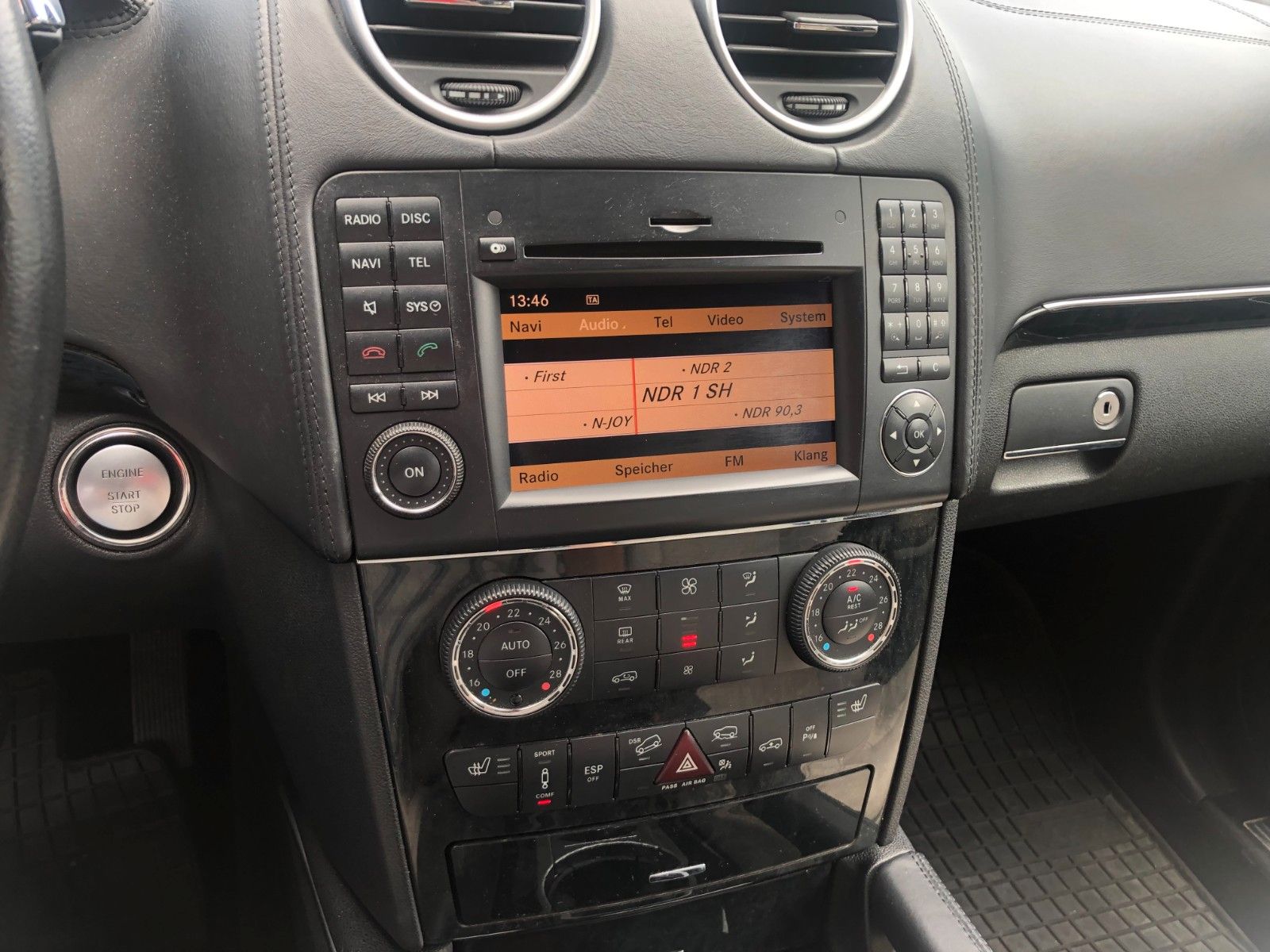 Fahrzeugabbildung Mercedes-Benz ML 350 AMG  4Matic